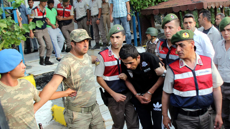 11 firari asker yakalandı