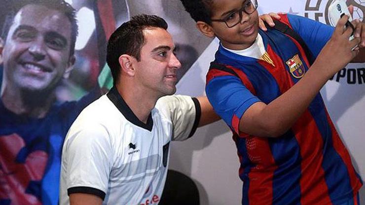 Xavi sığınmacılar için yatını bağışladı