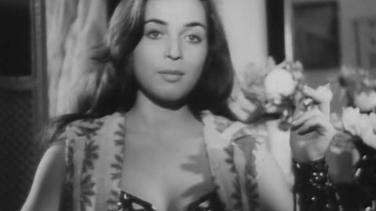 Leyla Sayar vefat etti