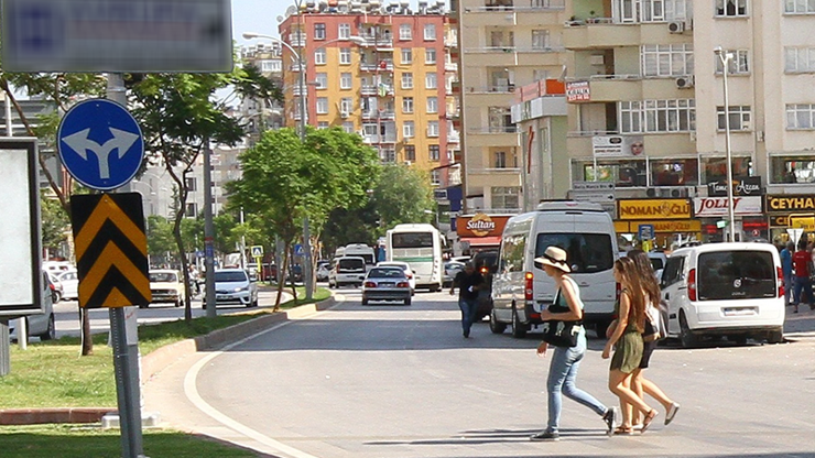 Vatandaşlardan Kenan Evren Bulvarına tepki
