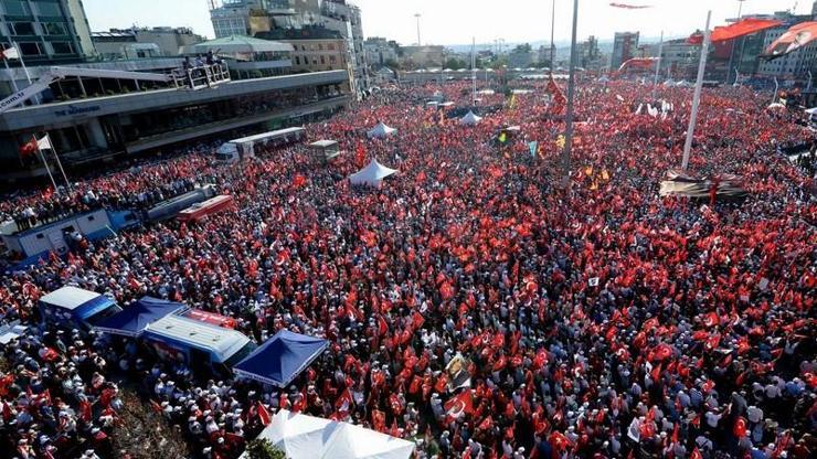 CHPden Yenikapı yorumu