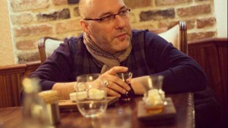 Tuncay Opçinden FETÖcülere mesaj: Kaçın