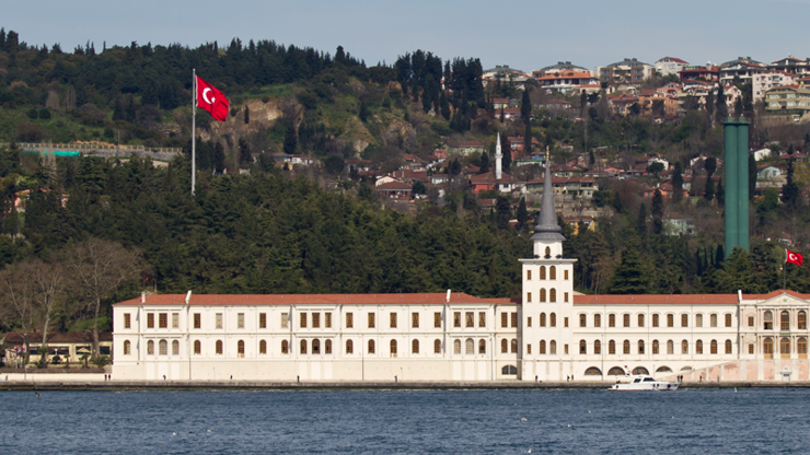 Boşaltılacak askeri araziler konut projelerine mi açılıyor