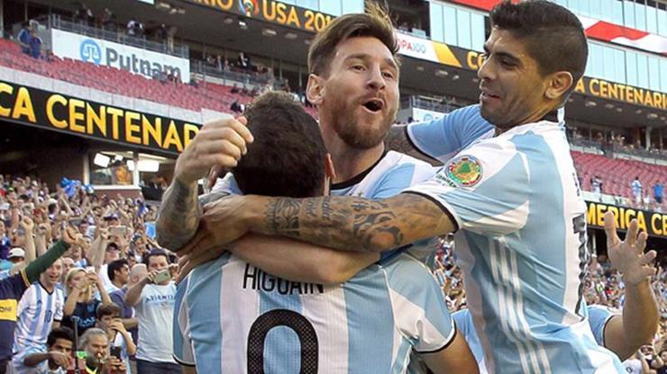 Messi milli takıma döndü