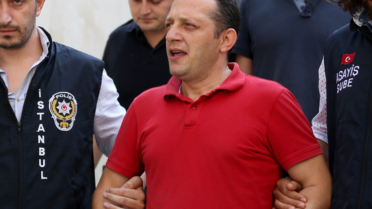 Gazeteci Arda Akın tutuklandı