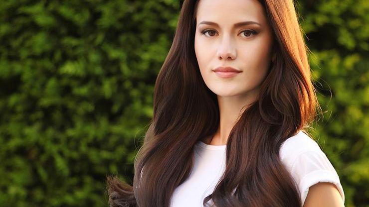 Fahriye Evcen: İlk kez bir moda markasının yüzü oldum