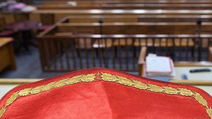 Gözaltındaki askeri hakim ve savcılardan 16sı tutuklandı