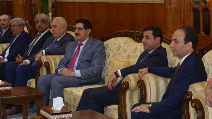 Demirtaş: Kürtçe bilmemem devletin ayıbıdır