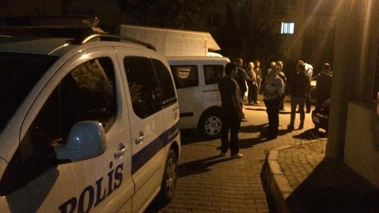 İzmirde MİT lojmanları önünde patlama