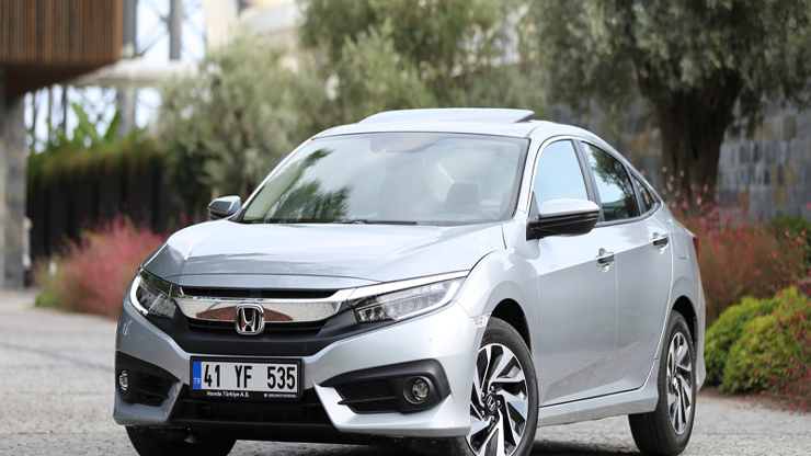 Honda Civicin RSi şubatta 182 beygirle gelecek