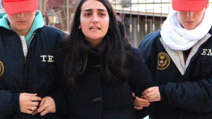 Canlı bomba şüphesiyle yargılanan Dilek Kaya serbest bırakıldı