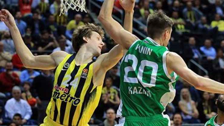 Fenerbahçe evinde yıkıldı