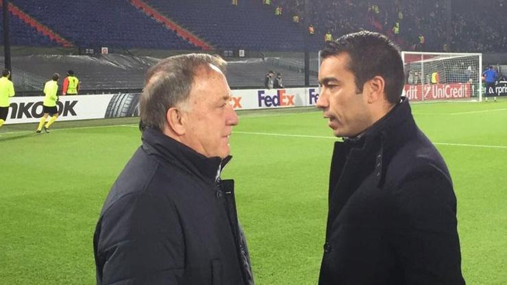 Advocaat: Gerçekçi olmalıyız