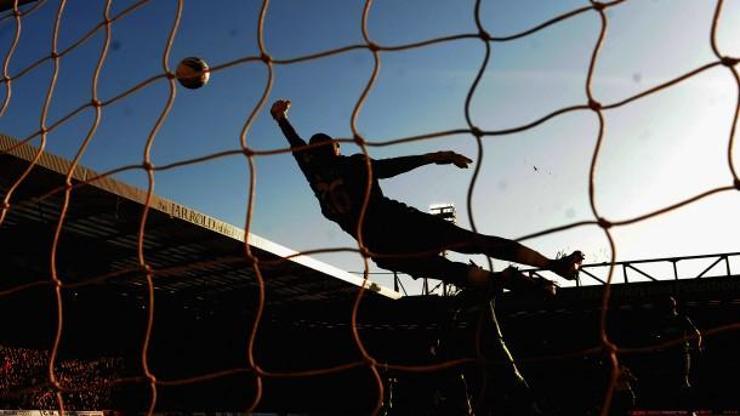 İngilterede küçük futbolculara cinsel istismarda 83 gözaltı