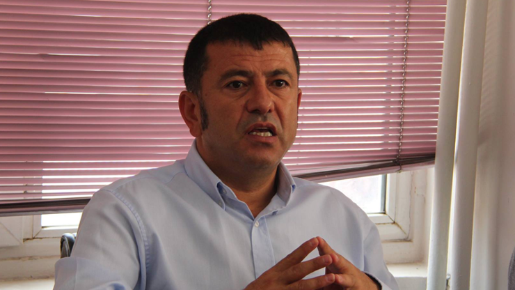 CHPden pembe trambüs tepkisi