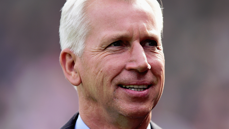 Crystal Palace Pardewin görevine son verdi