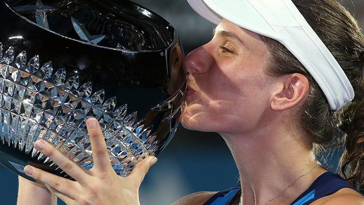 Sydneyde Konta sürprizi