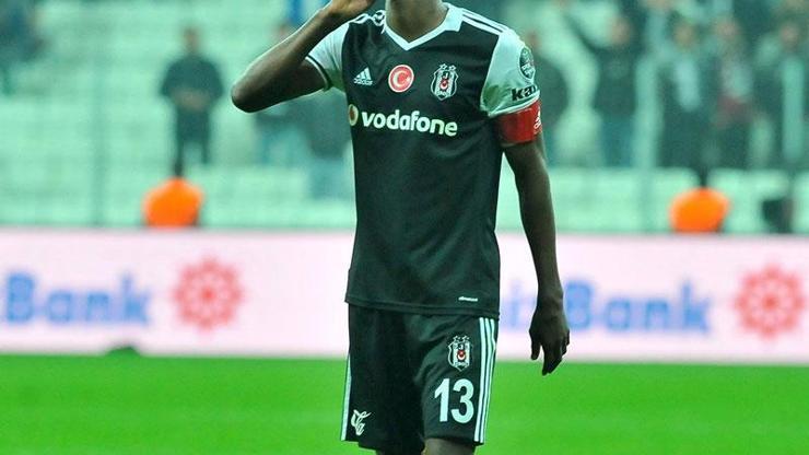 Atiba Hutchinson yılın 11ine seçildi