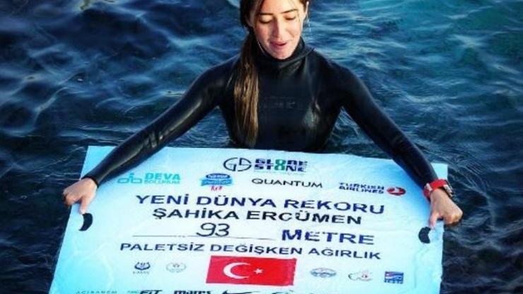 Survivor Şahika Ercümen kimdir | Survivor Ünlüler