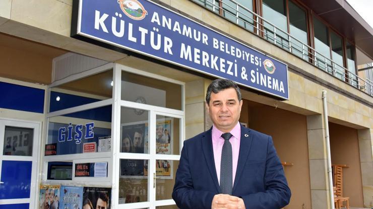 Mersinde Mahsun Kırmızıgül filmi yasağı