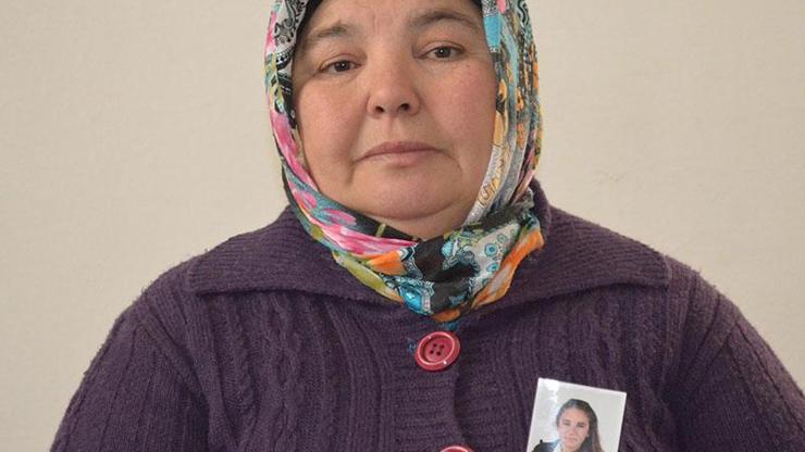 16 yaşındaki Ayşegül 1 aydır kayıp