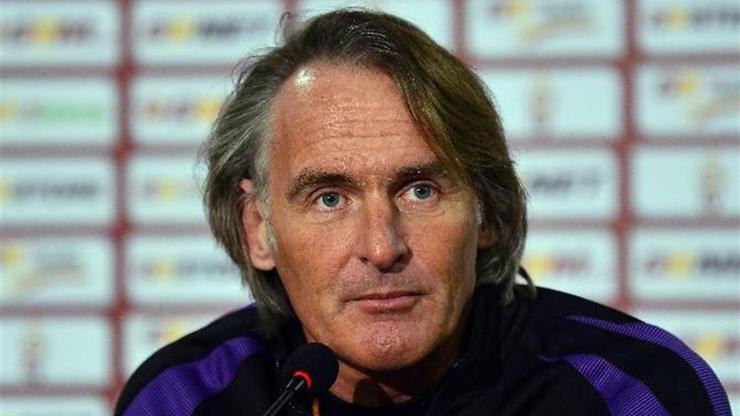 Riekerink: Ad veremem ama bazı isimler formsuz