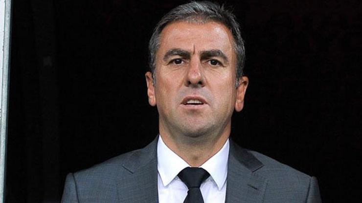 Hamza Hamzaoğlu: Muslera yan toplara çıkmıyor