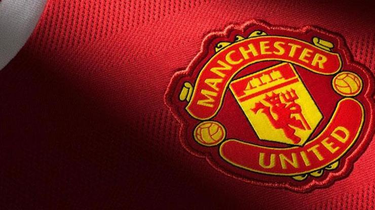 Rooney açıkladı: Manchester Unitedda kalacak