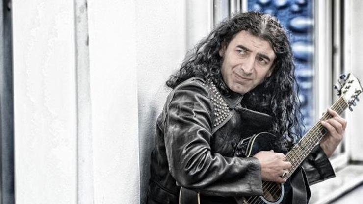 Murat Kekilli Almanya ve Hollanda konserlerini iptal ettiğini duyurdu