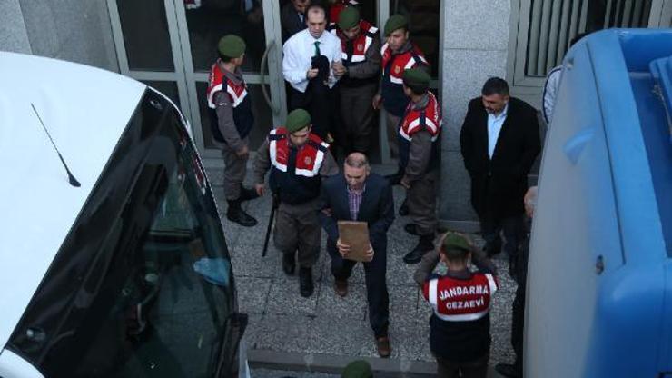 FETÖ soruşturmasında 3 tahliye