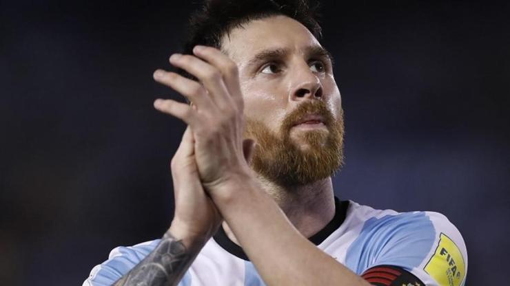 Messi Şilinin ifadesini aldı, Brezilya Muslerasız Uruguayı topa tuttu