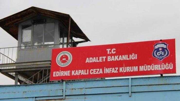 Mahkum koğuşundaki yatağı ateşe verdi