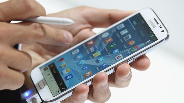 Galaxy J3 2017 özellikleri dikkat çekiyor