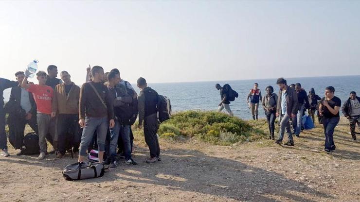 İzmirde 38 yabancı uyruklu yakalandı