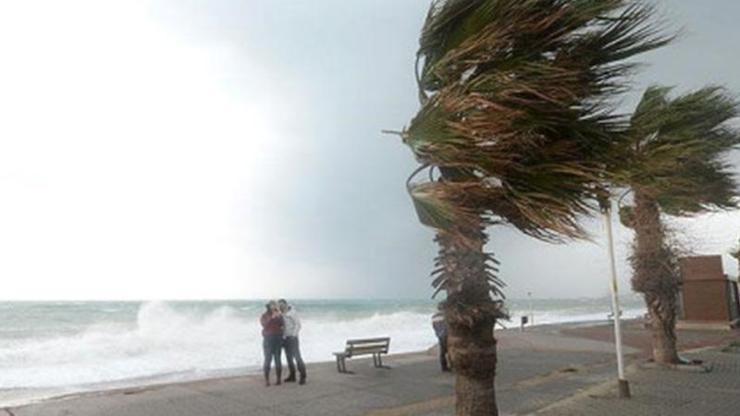Meteorolojiden kuvvetli rüzgar ve kuvvetli fırtına uyarısı