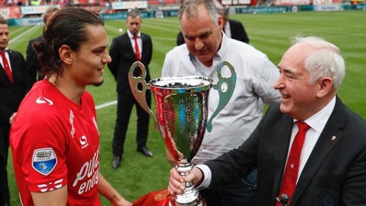Enes Ünal en iyi oyuncu seçildi