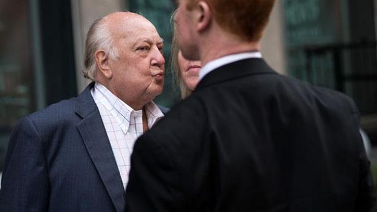 Fox Newsin kurucusu Roger Ailes hayatını kaybetti