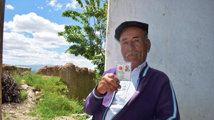 68 yıl boyunca kimliksiz yaşadı