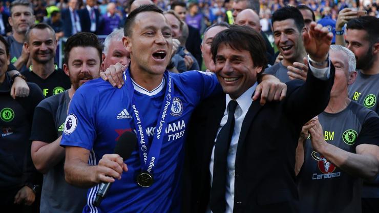 Conte en iyi teknik direktör seçildi