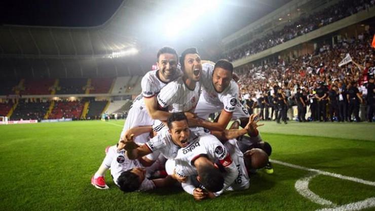 Adriano: Zor dönemler geçirdim