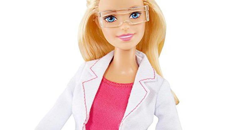Barbie bilim insanı oluyor