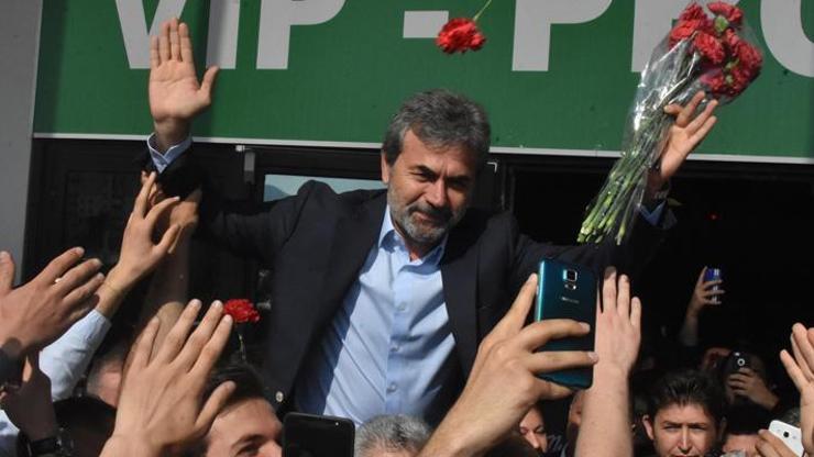 Aykut Kocaman Konyaspora veda etti