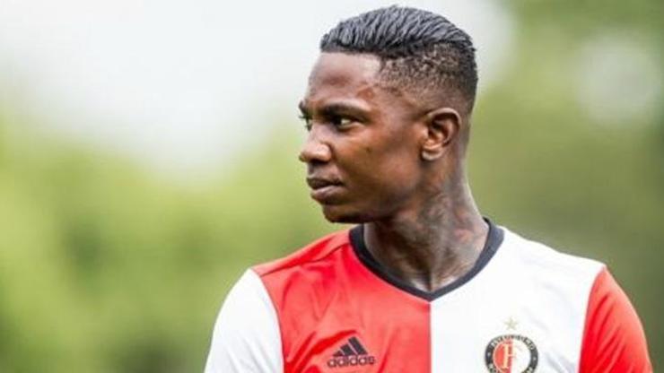Eljero Elia Başakşehir için İstanbula geldi