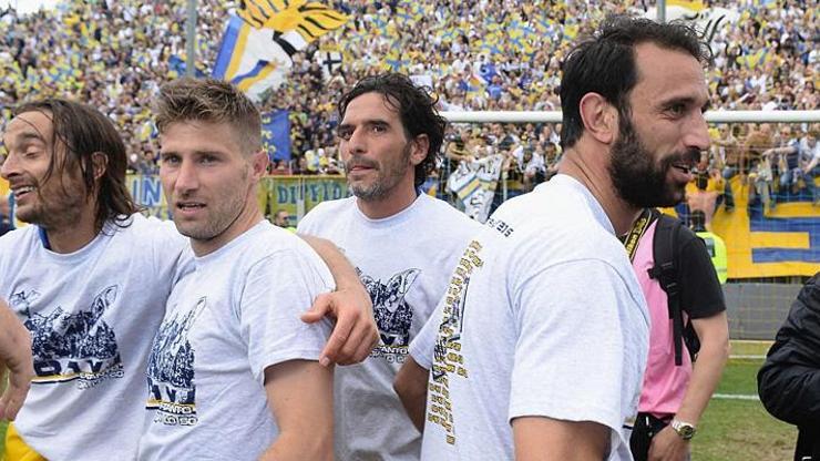Parma geri döndü