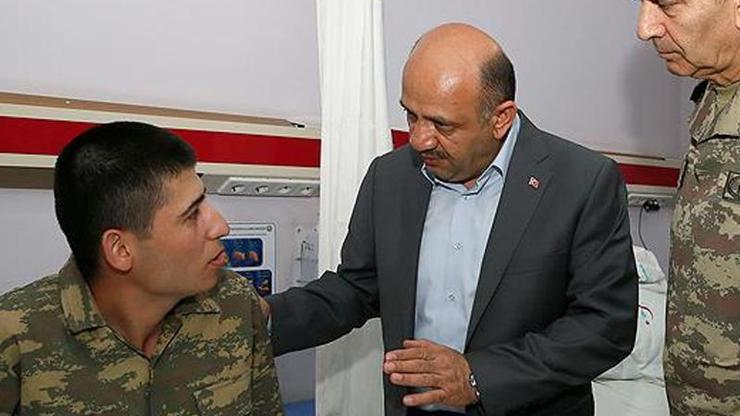 Bakandan askerlerin zehirlenmesiyle ilgili açıklama