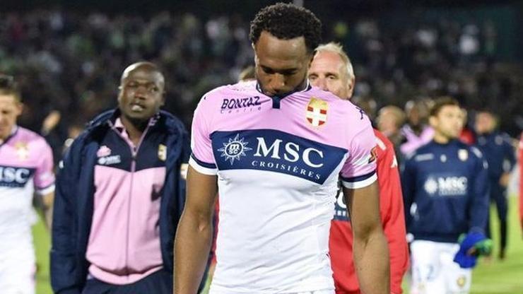 Evian 7. Lige kadar düştü