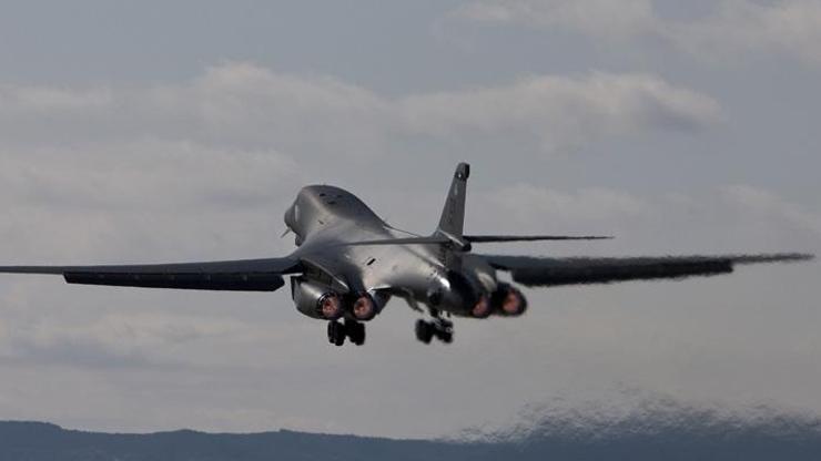 Bombardıman uçakları o bölgede uçtu