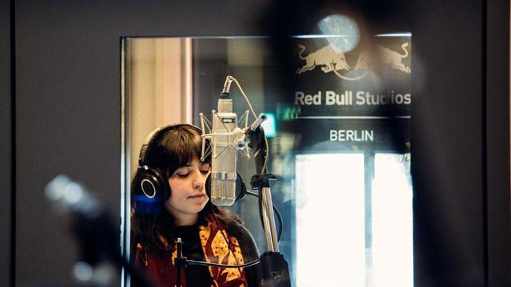 Rain Lab’den ilk single: Infatuation