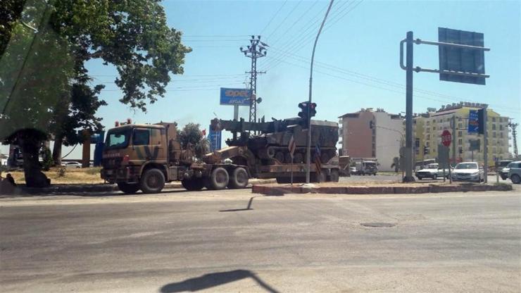 Hatay’da sınır birliklerine takviye