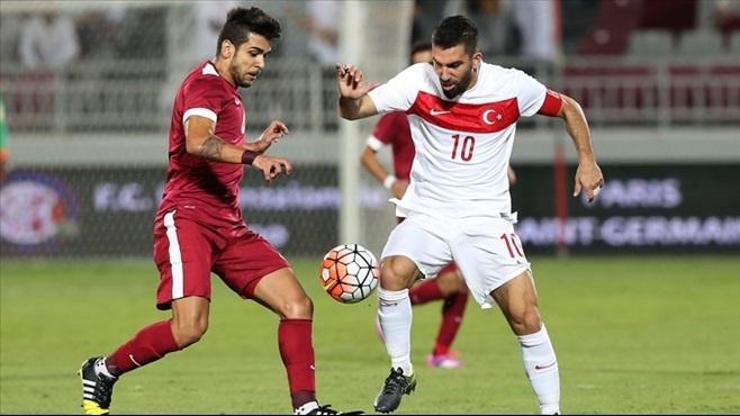Arda Turan yumruk iddiasını yalanladı
